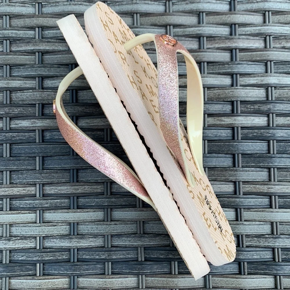 Michael MICHAEL KORS Girls Flavia Flip Flops - Vanilla/Rose Gold